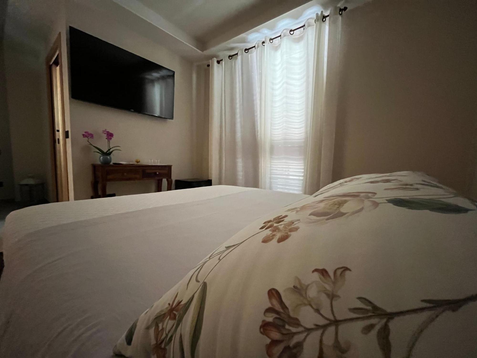 Appartamento Seta Luxury Roseto Degli Abruzzi Esterno foto